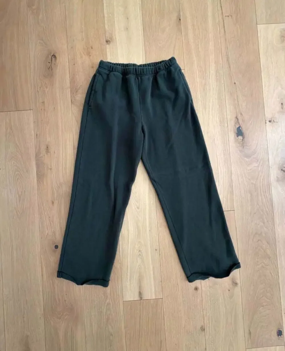 SKIMS Crewneck Sweatshirt and Joggers Lounge Set